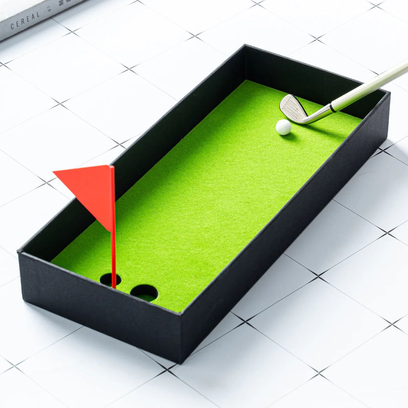 Innovative Virtual Golf Experience Kit with Premium Pen