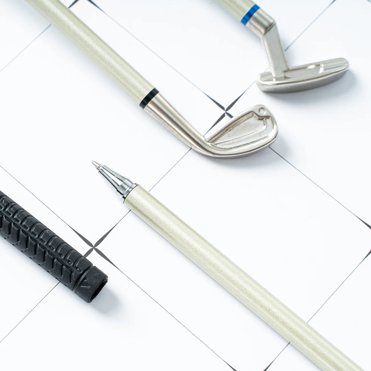 Innovative Virtual Golf Experience Kit with Premium Pen